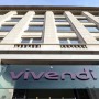 Le géant français a (ré)investi sur le marché des jeux vidéo. Dans quel but ?