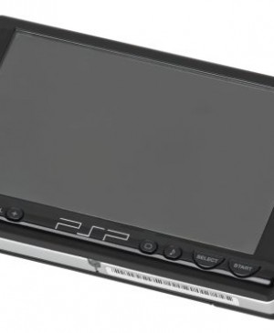 Sans s'imposer sur le territoire occidental -tout comme sa successeur PS Vita- la PSP aura constitué un véritable phénomène au Japon, en totalisant plus de 80 millions de ventes dans le monde entier. La fin d'une époque.