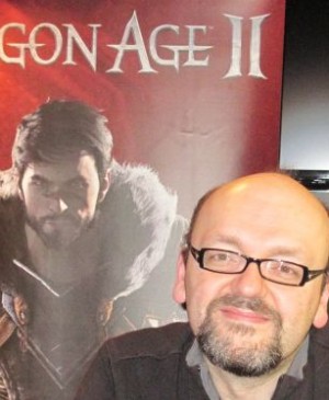 Nous ne savons donc pas encore à quoi se destine désormais cet auteur de renom, mais espérons qu'il restera dans le milieu du jeu vidéo afin de raconter d'autres jolies histoires.
