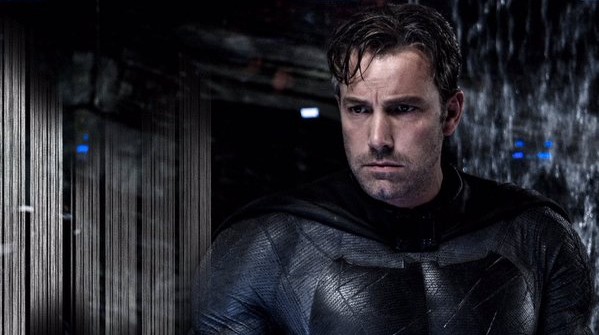 Ben Affleck - Tandis qu’il s’opposa à Superman au cinéma, Ben Affleck va reprendre son rôle de Batman dans "Suicide Squad" et aussi les deux volets de "Justice League", á part le film solo, dont il a déjà écrit le scénario lui-même.