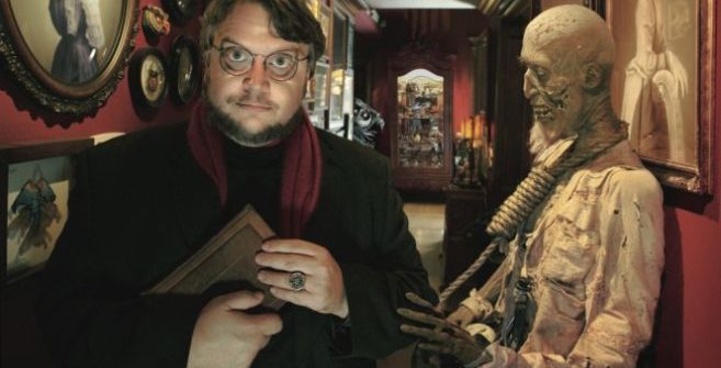 Mais si Guillermo Del Toro a de nombreux admirateurs, certains de ses films peinent à séduire le public. Son dernier long métrage, Crimson Peak, a été vu par 300 781 spectateurs en France et n’a rapporté que 74,6 millions de dollars dans le monde entier.