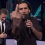 Josef Fares n'a pas sa langue dans sa poche et son franc-parler en fait un bon client pour la presse vidéoludique (qui n'a pas beaucoup d'interlocuteurs comme lui) et contribue à sa popularité auprès du public. Le game designer en a bien conscience et n'hésite pas à en jouer.