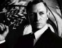 ACTUS DE CINÉMA - Charlie Higson a sévèrement critiqué la dernière interprétation de Daniel Craig en tant que James Bond 007 et l’intrigue trop compliquée du film.