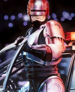 ACTUS DE CINÉMA - Dix ans après le dernier échec, RoboCop fait peau neuve en série sur Prime Video, produite par James Wan.