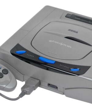 Hideki Sato, concepteur de matériel et ancien président de Sega, a évoqué les problèmes auxquels ils ont été confrontés lors du développement de la Sega Saturn.