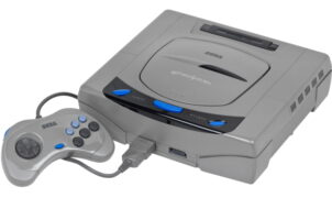 Hideki Sato, concepteur de matériel et ancien président de Sega, a évoqué les problèmes auxquels ils ont été confrontés lors du développement de la Sega Saturn.