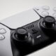 TECH ACTUS - La proposition permettrait de dissimuler les sticks afin d'assurer une meilleure protection de la manette de la PlayStation. PS5. Sony.