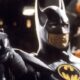 CINÉMA ACTUS – Des photos prises sur le plateau de tournage du film Batgirl de HBO Max donnent un aperçu du retour de Michael Keaton dans le rôle de Batman, avec le costume classique de Batman.