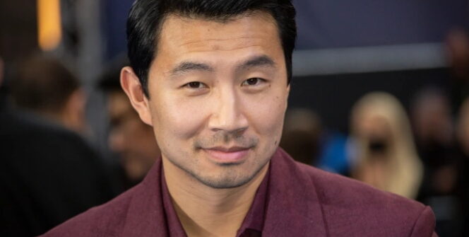 CINÉMA ACTUS - La star de Shang-Chi, Simu Liu, a rejoint la distribution du prochain thriller de science-fiction Hello Stranger dans un rôle clé.