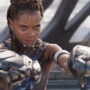 CINÉMA ACTUS - Les messages sur les médias sociaux des membres de l'équipe suggèrent qu'après un long retard, le tournage de Black Panther 2 est bel et bien terminé.