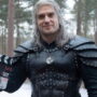 CINÉMA ACTUS - L'adaptation Netflix du populaire univers The Witcher pourrait revenir en deux parties dans la prochaine saison 3. Henry Cavill