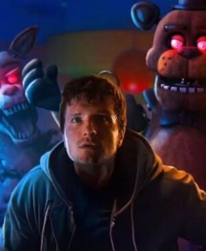 PREVIEW – Le phénomène terrifiant des jeux d'horreur devient un événement cinématographique effrayant, alors que Blumhouse, le producteur de M3GAN, The Black Phone et The Invisible Man — amène Cinq nuits chez Freddy sur grand écran.