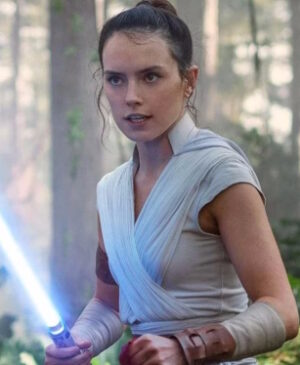 ACTUS DE CINÉMA - Daisy Ridley s'exprime après les nouvelles décevantes concernant la suite de Star Wars avec Rey...