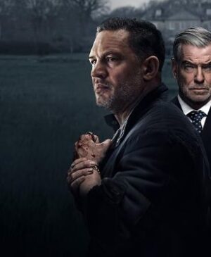 CRITIQUE DE LA SÉRIE – Après l'énorme succès de The Gentlemen l'année dernière, il semble que Guy Ritchie cherche à se forger un nouveau rôle, celui du Britannique Taylor Sheridan.