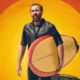 CRITIQUE CINÉMA – Pour son quatrième long-métrage, le réalisateur Lorcan Finnegan nous embarque dans la descente aux enfers d’un homme dont la session de surf se transforme en confrontation hallucinée contre des caïds locaux, des animaux hostiles et ses propres démons intérieurs.