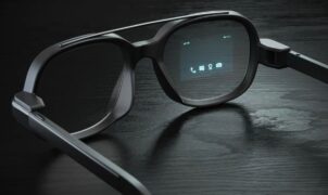 ACTUALITÉS TECH – Selon les rumeurs, HTC serait chargé de la production, mais on ignore encore quand le produit sera disponible pour le grand public.