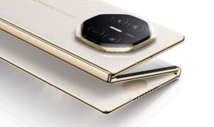 ACTU TECH – À quelques jours du lancement de l’iPhone 17, Huawei s’invite dans la lumière avec un nouveau pliable haut de gamme.