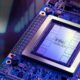 L’une des plus grandes surprises du sommet mondial OCP a été l’annonce d’une collaboration entre Intel et Nvidia : les puces Gaudi 3 d’Intel vont être intégrées à l’écosystème Blackwell de Nvidia, donnant naissance à une plateforme hybride à l’échelle du rack qui combine les forces des deux géants technologiques.