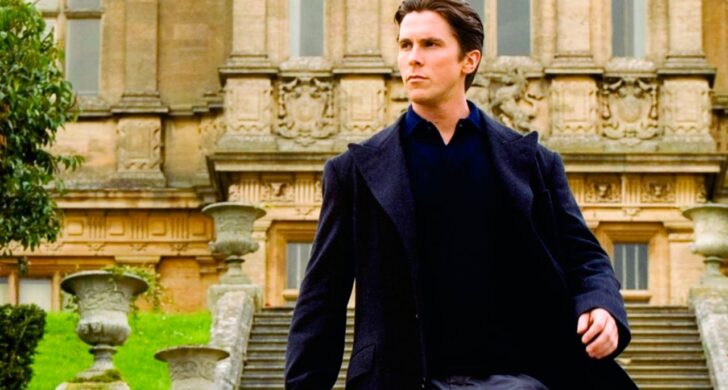 Le vrai manoir de Batman vu chez Nolan tombe en ruine - le double de Wayne Manor pourrait bientôt disparaître