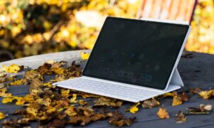 TEST TECH - Le Huawei MatePad 12 X PaperMatte Edition fait partie de ces tablettes que l’on achète d’abord pour leur écran mat à l’effet papier et pour un marketing centré sur le dessin, et non pour leurs courbes de benchmark.